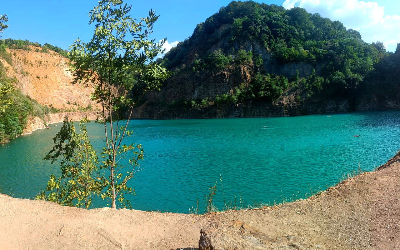 HARMONIJA APARTMAN :: LEDINACKO JEZERO