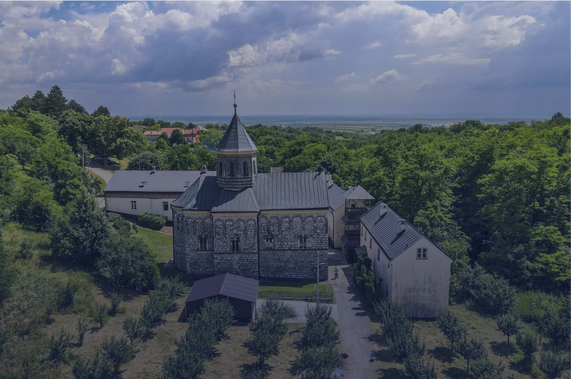 APARTMANI HARMONIJA :: MANASTIR Krušedol