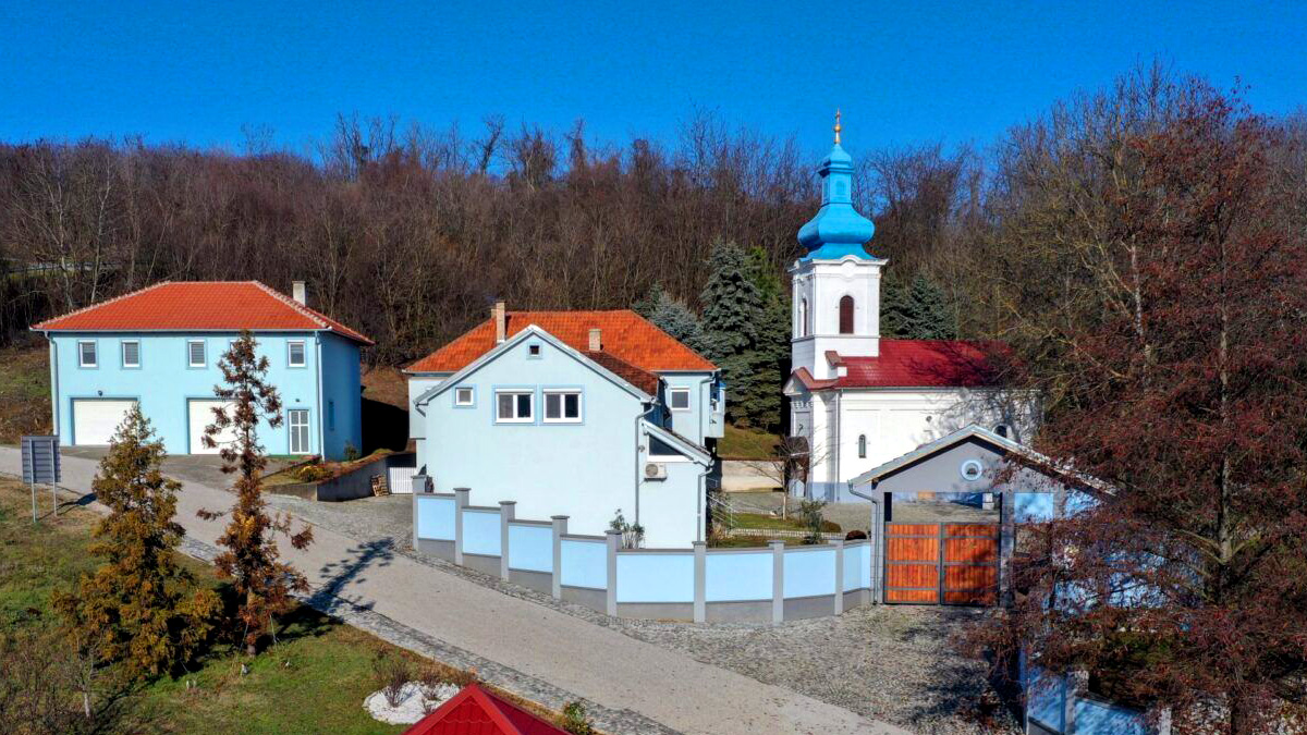APARTMANI HARMONIJA :: MANASTIR Berkasovo