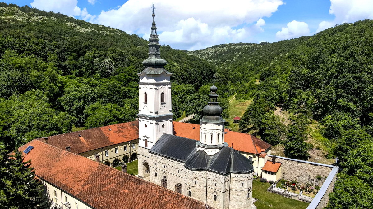 APARTMANI HARMONIJA :: MANASTIR Jazak