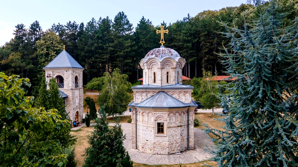 HARMONIJA APARTMAN :: MANASTIR HOPOVO